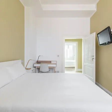 Carracci Luxury Apartment Bologna